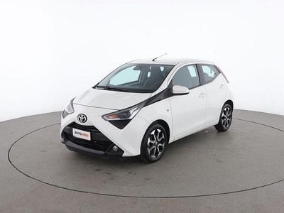 Usata Toyota Aygo X-play 72 CV (52 kW) 2019 Bianco Utilitaria