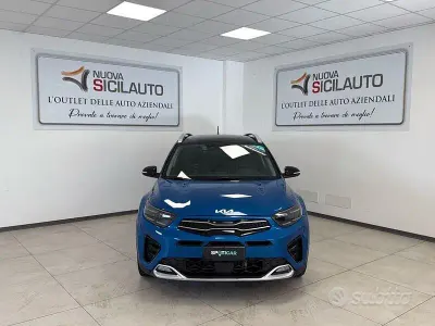 Usata Kia Stonic GT-Line 101 CV (74 kW) 2022 Bluazzurro SUV