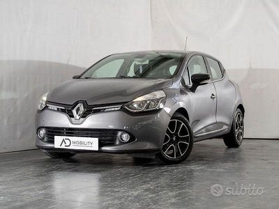 Usata Renault Clio IV Zen 90 CV (66 kW) 2016 Grigio Berlina