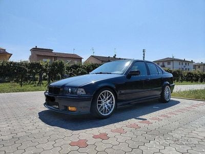 Occasion BMW 320 250 ch (183 kW) 1992 Berline