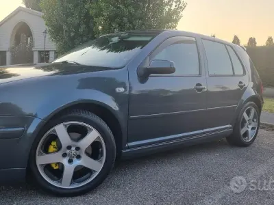 Usata VW Golf IV GTI 150 CV (110 kW) 2002 Bluazzurro Berlina