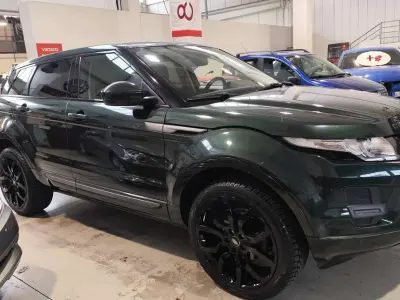 Usata Land Rover Range Rover evoque Dynamic 241 CV (177 kW) 2012 Verde lord SUV