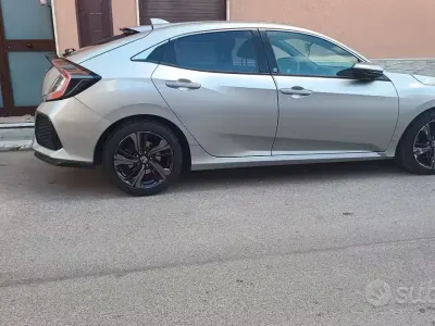 Usata Honda Civic 120 CV (88 kW) 2019 Grigio Coupé