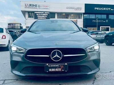 Usata Mercedes CLA200 Shooting Brake Business 150 CV (110 kW) 2021 Grigio Station wagon