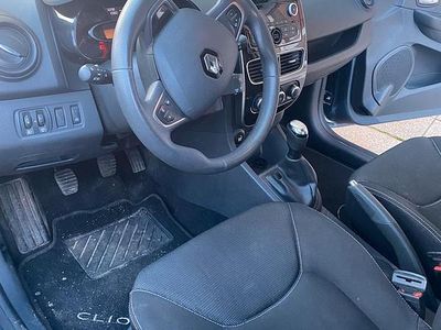 Usata Renault Clio GrandTour 90 CV (66 kW) 2017 Grigio Station wagon