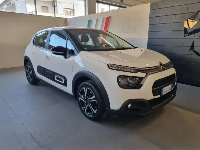 Usata Citroën C3 Feel 83 CV (61 kW) 2020 Nero Utilitaria
