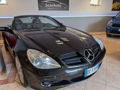 Usata Mercedes SLK200 163 CV (119 kW) 2006 Nero Cabrio