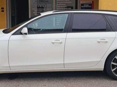 Begagnad Audi A4 Ambiente 110 HK (80 kW) 2001 Kombi