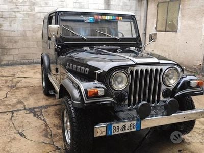 Usata Jeep CJ Laredo 121 CV (88 kW) 1981 Nero SUV