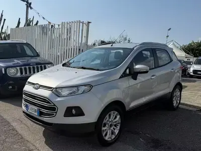 Usata Ford Ecosport 125 CV (91 kW) 2017 Grigio SUV