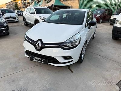 Usata Renault Clio IV Life 75 CV (55 kW) 2019 Bianco(met.) Berlina