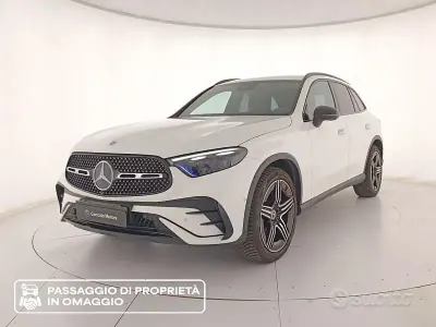 Usata Mercedes GLC220 AMG Line Premium 197 CV (144 kW) 2023 Bianco SUV