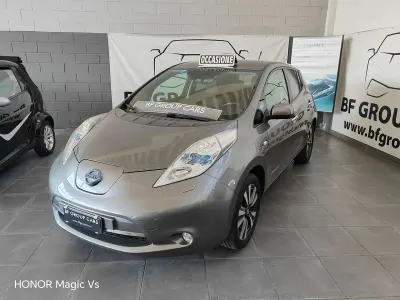 Usata Nissan Leaf Visia+ 80 kW (109 CV) 2015 Grigio fumo Utilitaria