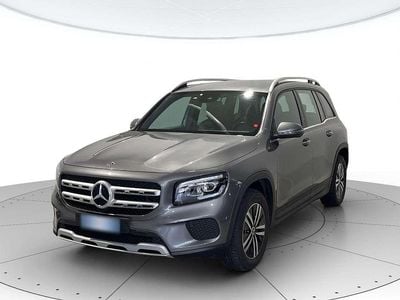 Usata Mercedes GLB200 Business 150 CV (110 kW) 2021 Grigio SUV