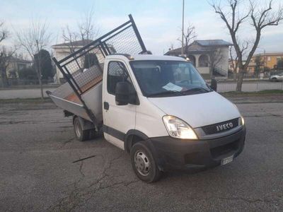 usata Iveco Daily Ribaltabile