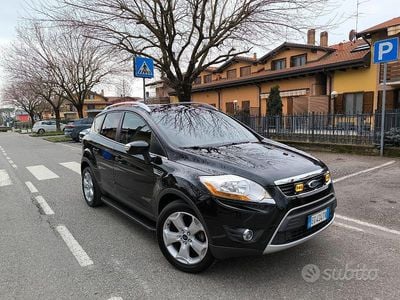 Usata Ford Kuga Individual 163 CV (119 kW) 2011 Nero SUV