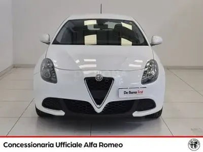 Usata Alfa Romeo Giulietta Super 120 CV (88 kW) 2016 Bianco Utilitaria