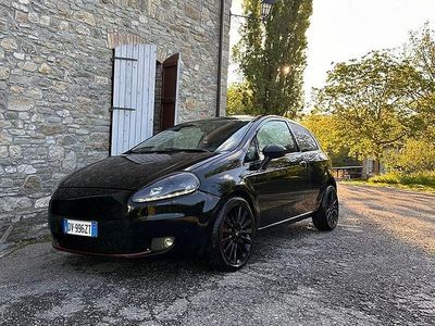 Usata Fiat Grande Punto 90 CV (66 kW) 2009 Nero Utilitaria