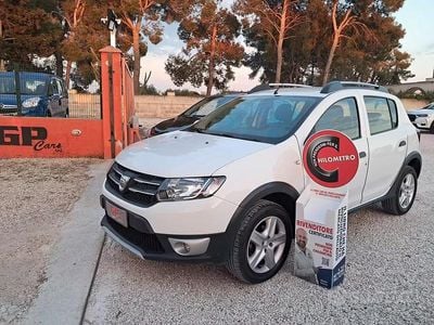 Usata Dacia Sandero Stepway 90 CV (66 kW) 2016 Bianco Berlina