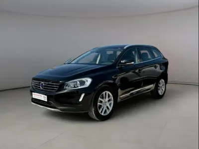 Usata Volvo XC60 Summum 150 CV (110 kW) 2016 Nero SUV