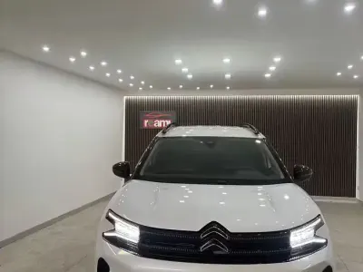 Usata Citroën C5 Shine 131 CV (96 kW) 2023 Bianco Station wagon