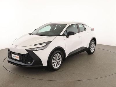 Usata Toyota C-HR Active 98 CV (72 kW) 2024 Bianco SUV