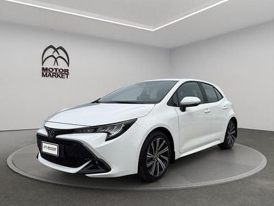 Usata Toyota Corolla Active 140 CV (102 kW) 2023 Bianco Berlina