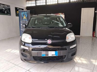 Usata Fiat Panda Lounge 69 CV (50 kW) 2018 Nero Utilitaria