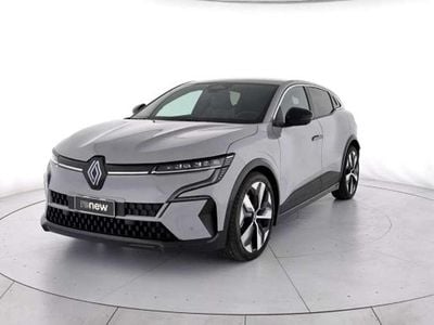 Grigio aviation Usata 2022 Renault Megane E-Tech Techno SUV | 21.900 € (Super prezzo)