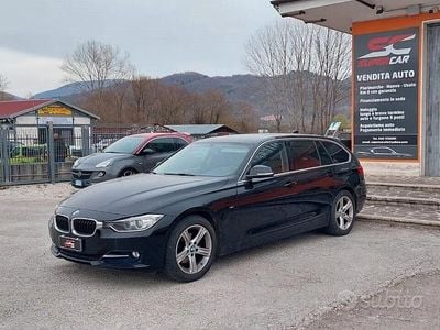 Usata BMW 316 Sport Line 116 CV (85 kW) 2014 Nero Station wagon