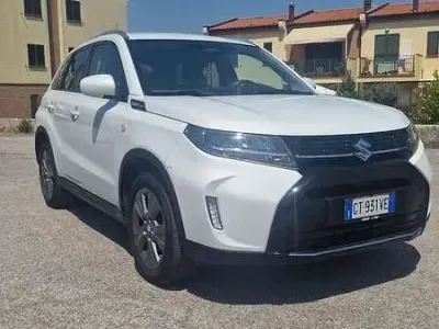 Usata Suzuki Vitara Cool 129 CV (94 kW) 2024 SUV
