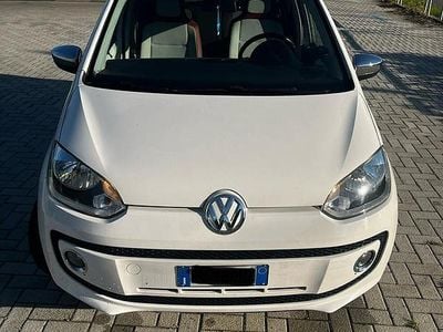 Usata VW up! Highline 75 CV (55 kW) 2013 Bianco Utilitaria