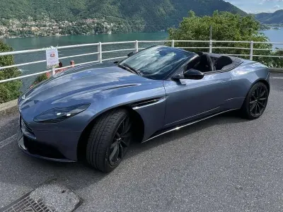 Usata Aston Martin DB11 510 CV (375 kW) 2022 Blu/azzurro Coupé
