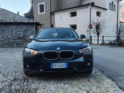 Usata BMW 118 143 CV (105 kW) 2012 Blu Utilitaria