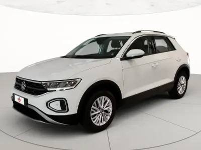 Usata VW T-Roc Style 110 CV (80 kW) 2024 Pure white SUV
