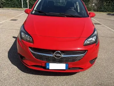 Usata Opel Corsa 90 CV (66 kW) 2016 Rosso Utilitaria