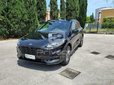 Usata Ford Kuga ST 152 CV (111 kW) 2023 Grigio SUV