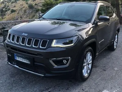 Usata Jeep Compass Limited 150 CV (110 kW) 2020 Marrone SUV
