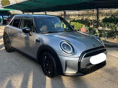 Usata Mini Cooper 75 CV (55 kW) 2024 Grigio Utilitaria