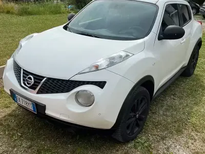 Usata Nissan Juke 110 CV (80 kW) 2012 Bianco SUV
