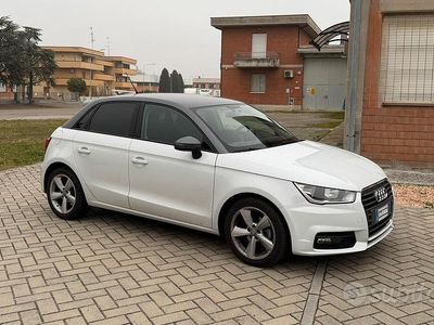 Usata Audi A1 Sportback 90 CV (66 kW) 2015 Bianco Utilitaria