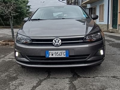 Usata VW Polo 90 CV (66 kW) 2019 Grigio Berlina