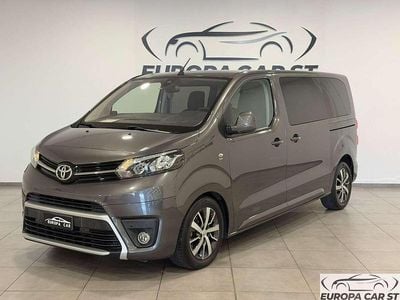 Usata Toyota Proace Luxury 150 CV (110 kW) 2017 Grigio Monovolume