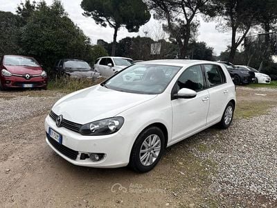 Usata VW Golf VI Comfortline 105 CV (77 kW) 2011 Bianco Utilitaria