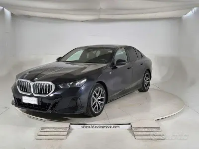 Begagnad BMW 520 197 HK (144 kW) 2024 Blå Sedan