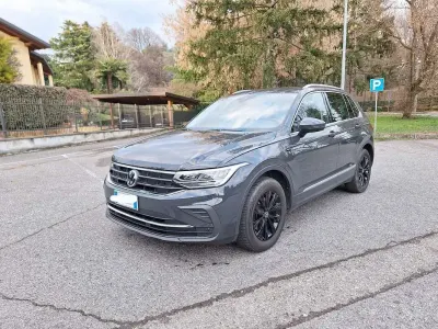 Usata VW Tiguan Life 131 CV (96 kW) 2020 SUV