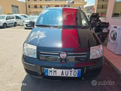 Usata Fiat Panda Dynamic 69 CV (50 kW) 2012 Nero Utilitaria