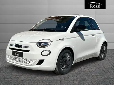 Nuova Fiat 500 Icon 65 CV (47 kW) 2026