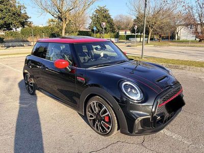 Usata Mini John Cooper Works Essential 231 CV (169 kW) 2024 Nero Utilitaria