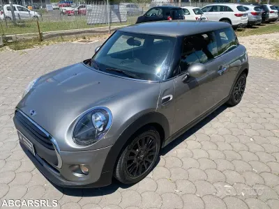 Usata Mini One D Hype 95 CV (69 kW) 2018 Grigio chiaro Utilitaria